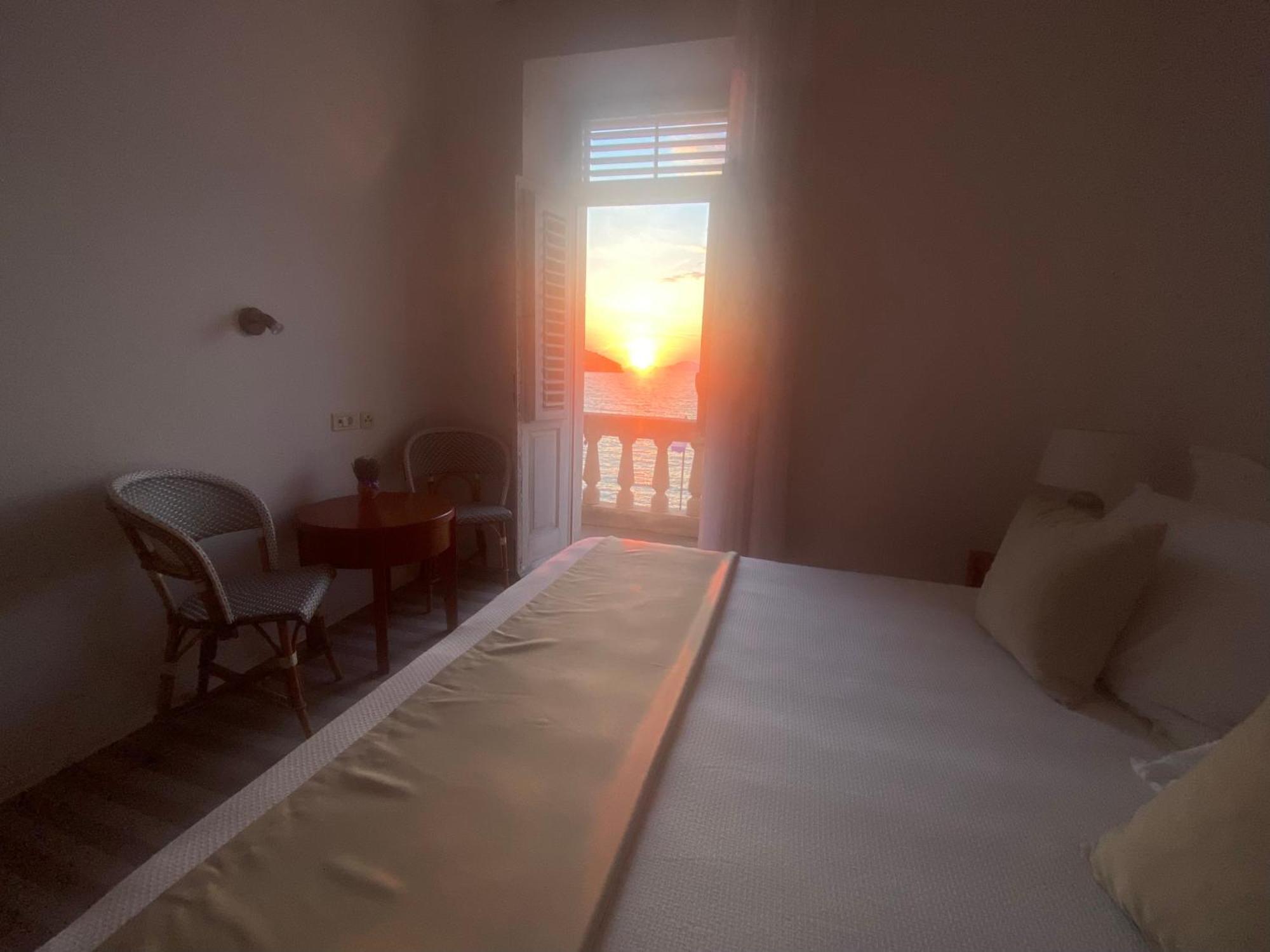 Glavovic Hotel 3*